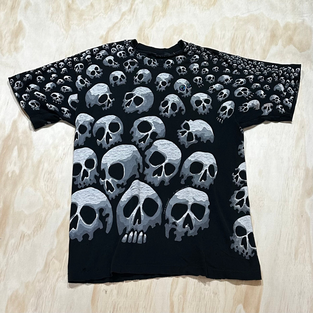 Vintage 1992 Liquid Blue Skull All Over Print T-Shirt