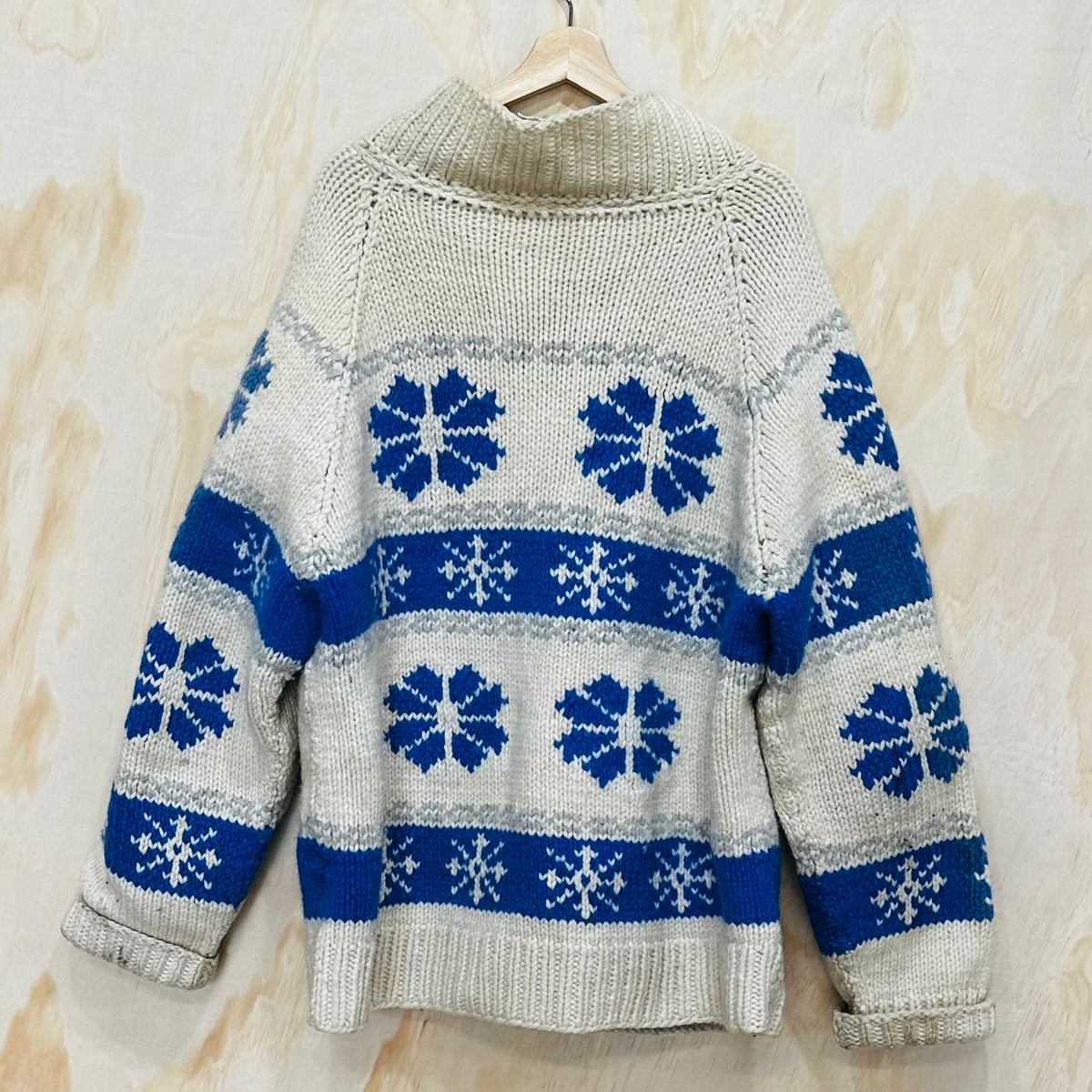1960's Vintage heavy hand knit Cowichan cardigan wool sweater