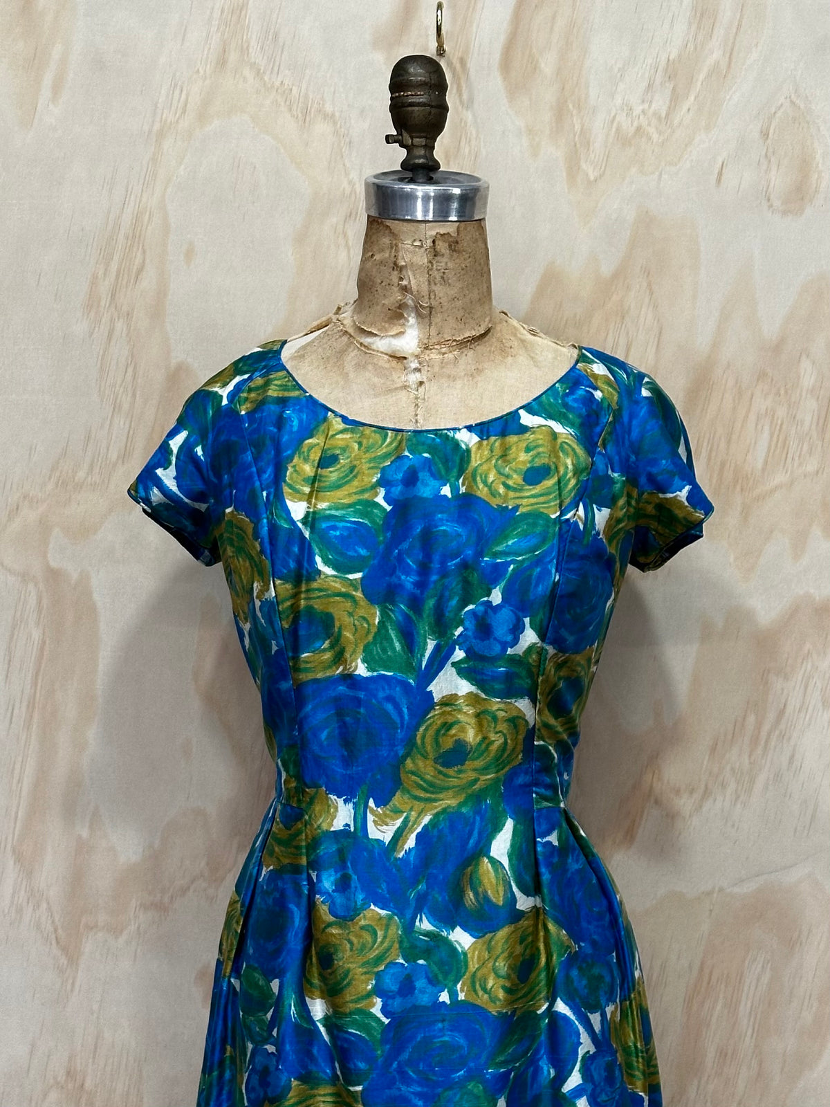 Vintage Blue Floral Polynesian Casuals Hawaiian Dress • Vibrant Colours • Summer Party Dress • 100% Silk