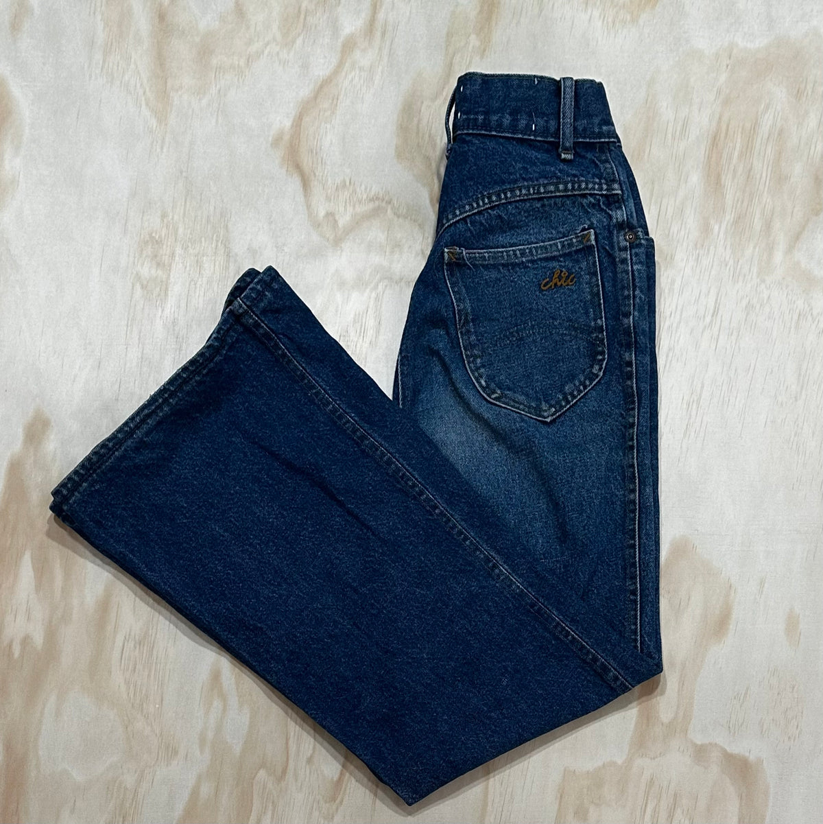 80s Vintage CHIC H.I.S. High Rise Women's Blue Denim Wide Legged Jeans Pants