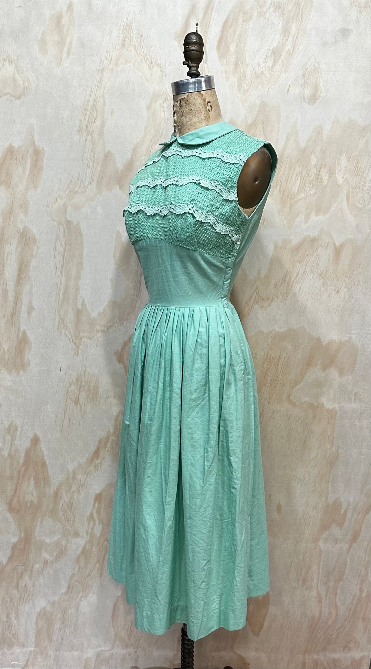 Vintage 1950's Mint Green Dress Party Dress 50s Fit and Flare