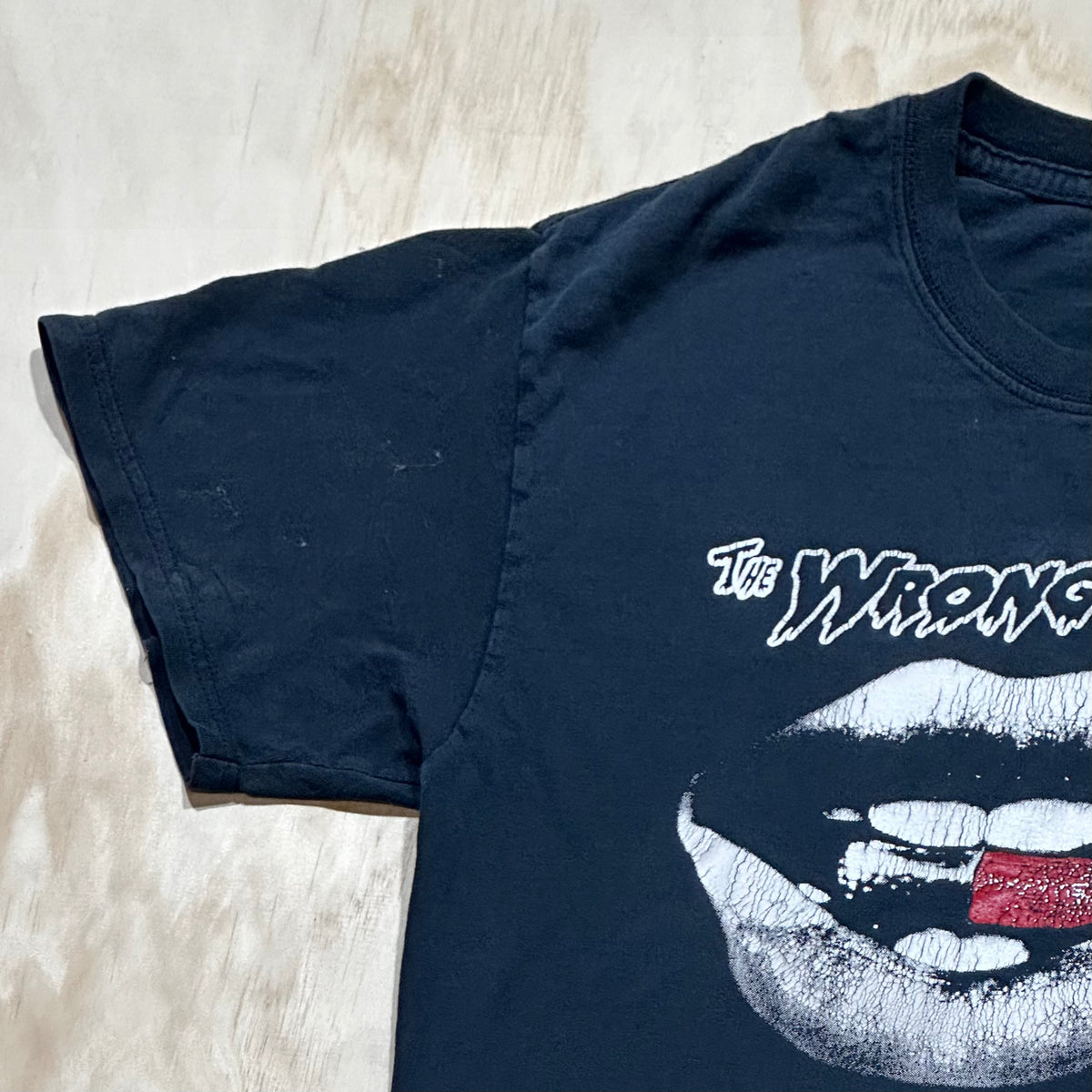 Vintage The Wrong Ones Deceiver t-shirt
