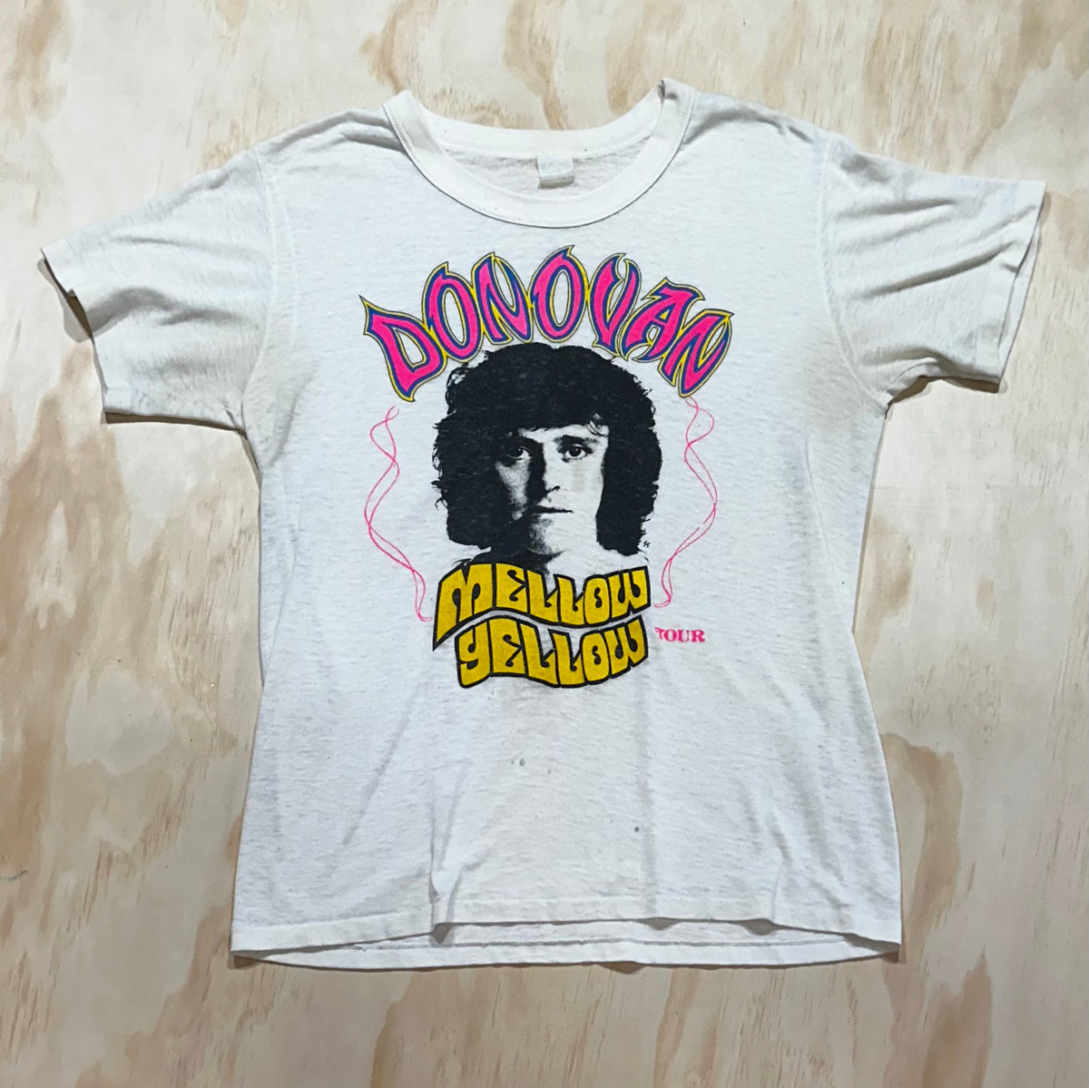 Vintage 70s RARE Donovan Mellow Yellow Tour Tshirt