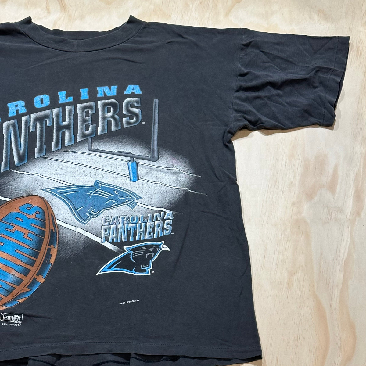 Vintage 90s Carolina Panthers T-shirt  NFL Single Stitch Striped