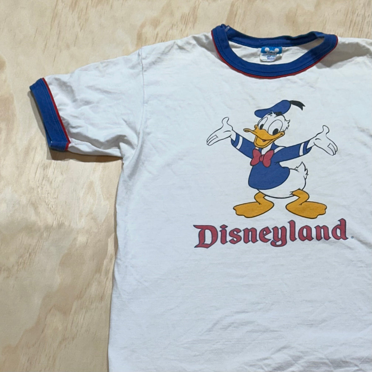 Vintage 80s Rare Walt Disney Production Donald Duck T-Shirt