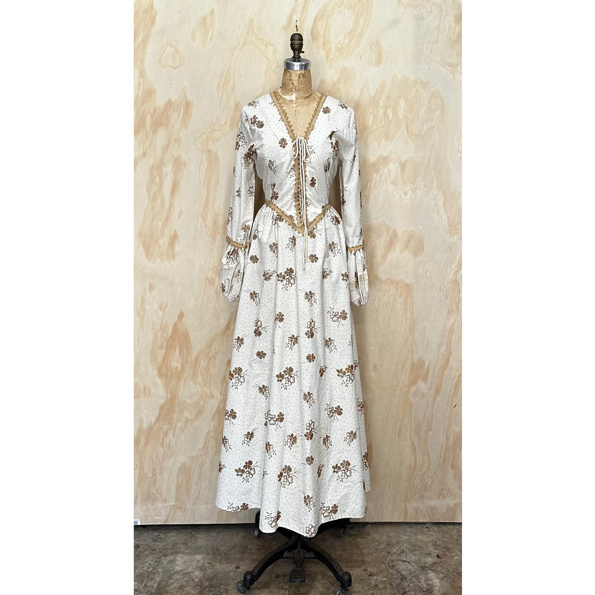 Vintage 1970s Gunne Sax Black Label Dress