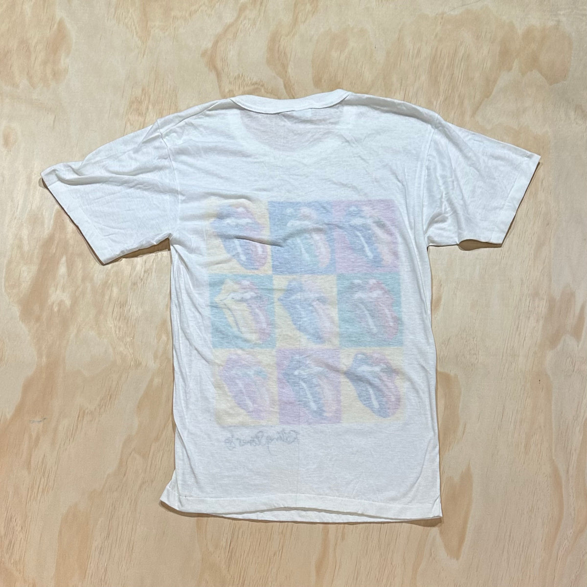 Vintage 1989 Rolling Stones Steel Wheels tour t-shirt