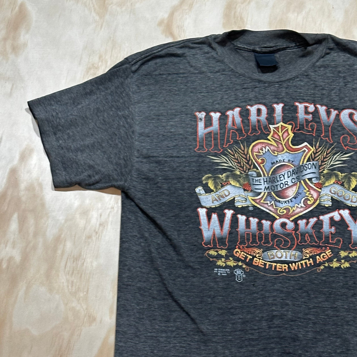 Vintage 1988 Harley Davidson Harley's Whiskey 3D Emblem Shirt