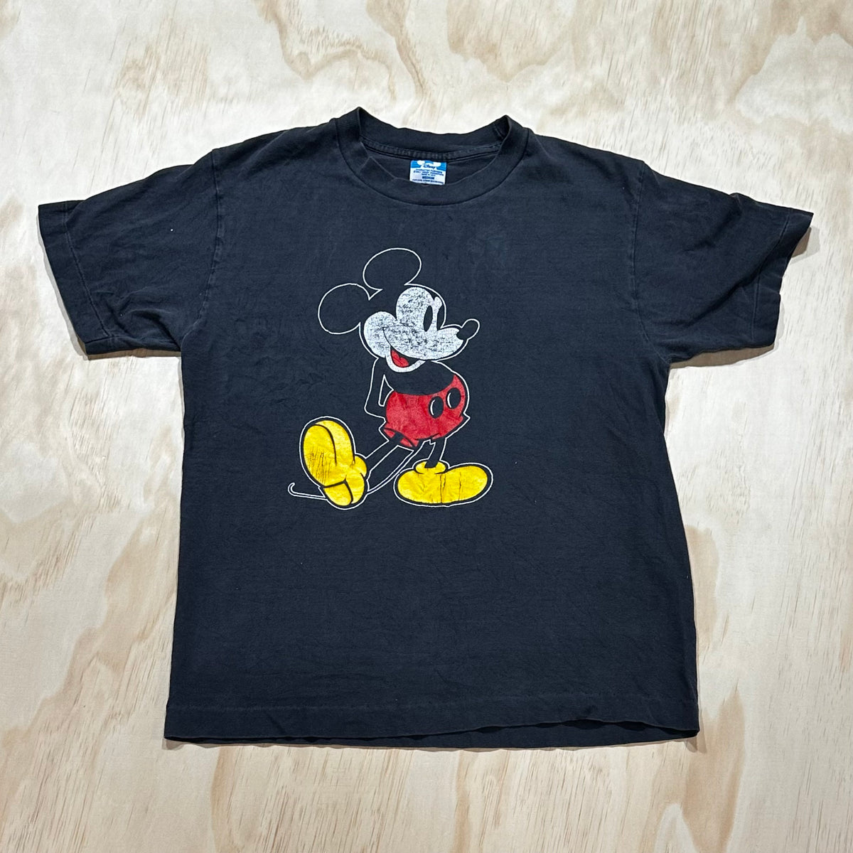 Vintage 1980's Mickey Mouse Disney Tee • Single Stitch • Disney Tag