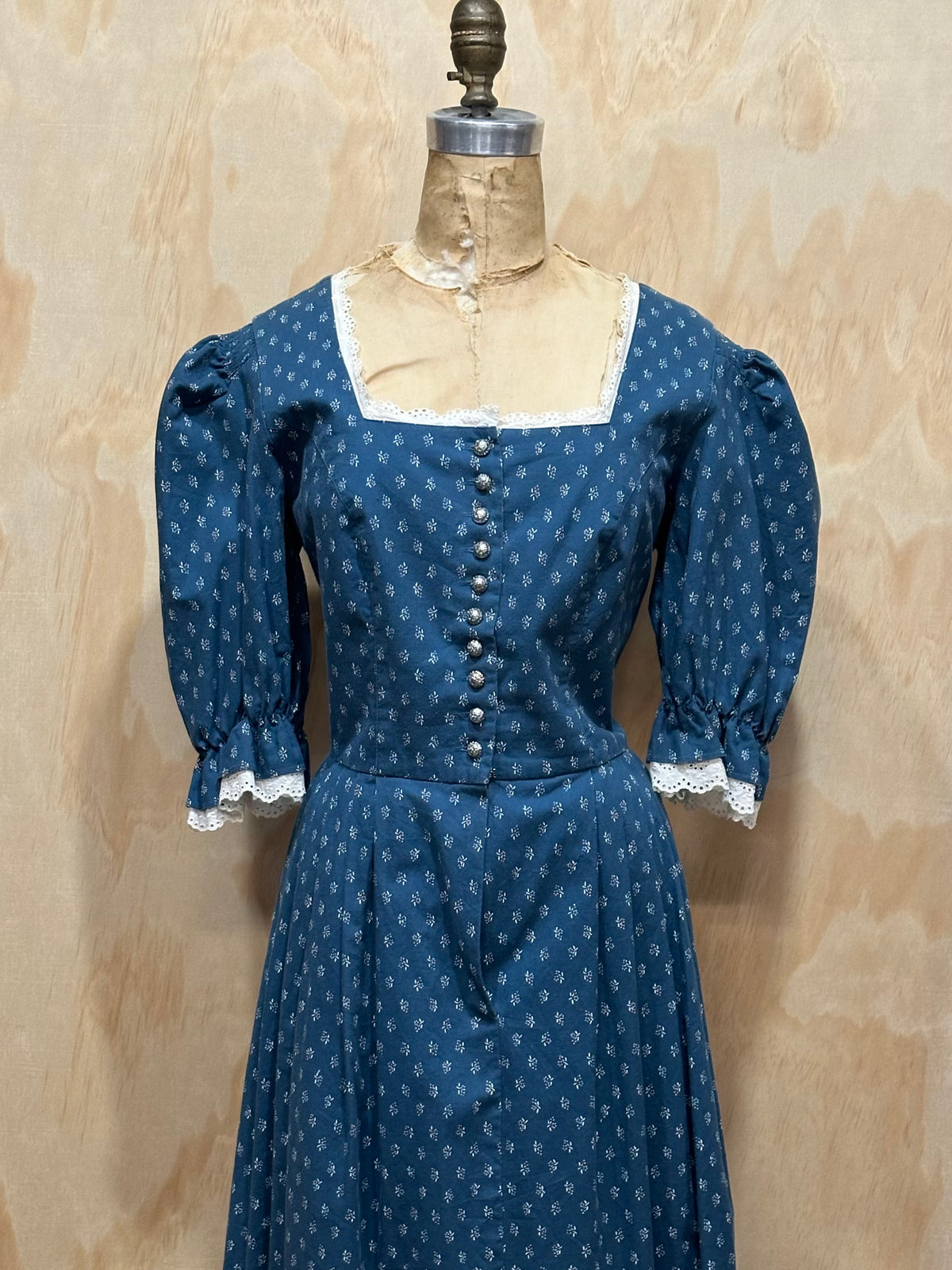 Vintage Dirndl Bavarian Dress • Puff Sleeve Blue Dress