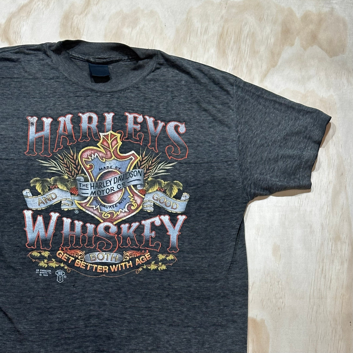 Vintage 1988 Harley Davidson Harley's Whiskey 3D Emblem Shirt