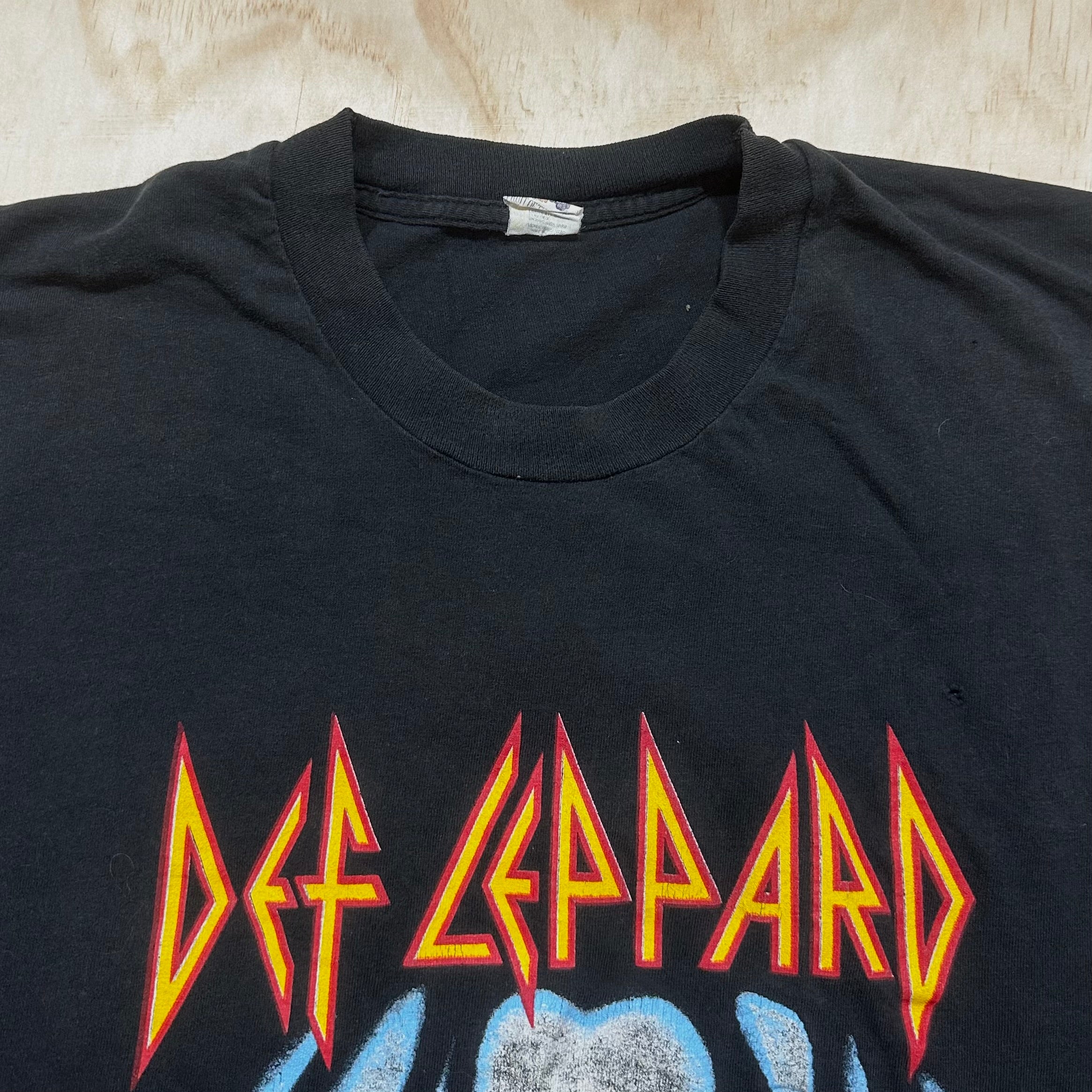 Def Leppard shops adrenalize vintage style T shirt