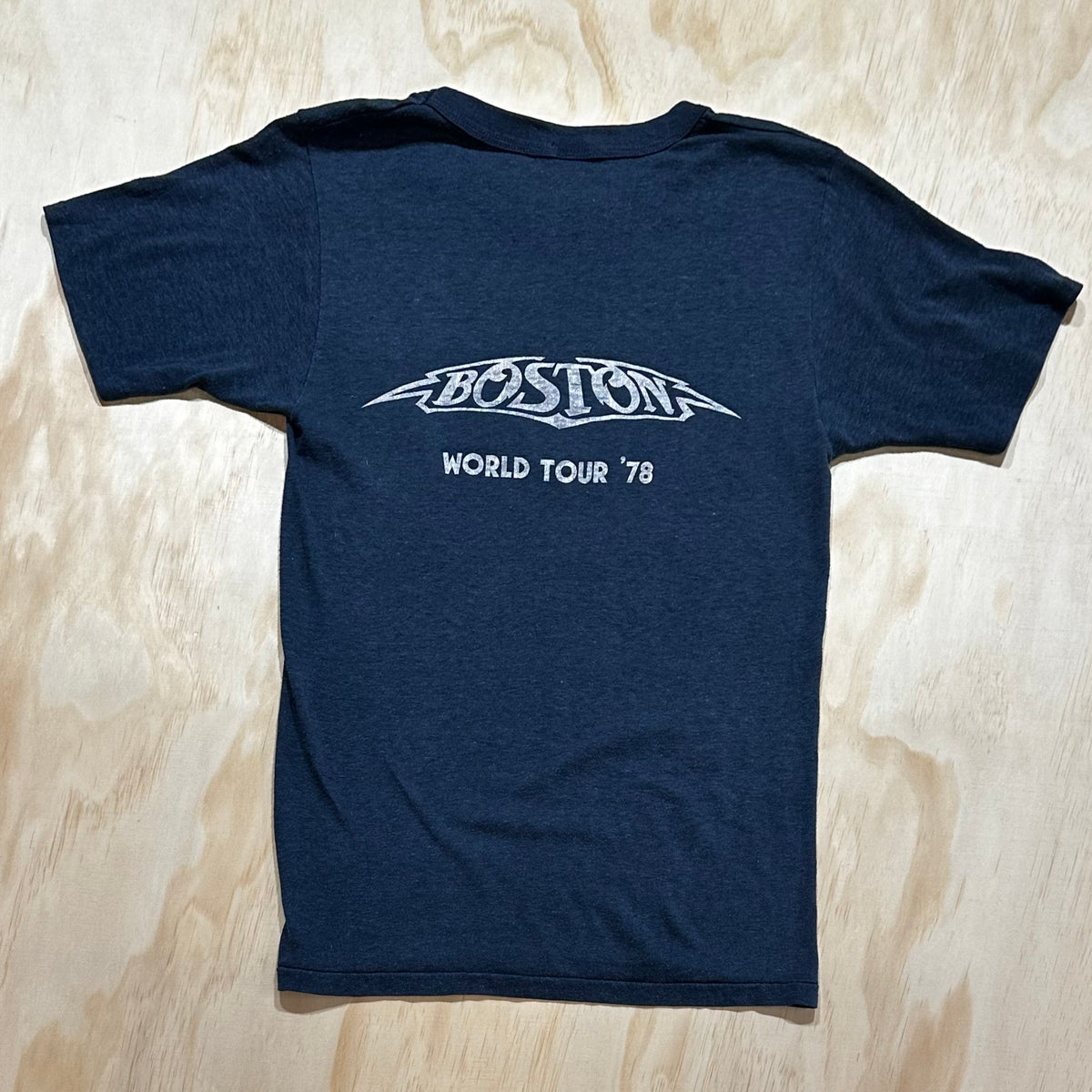 Vintage Boston 1978 World Tour t-shirt
