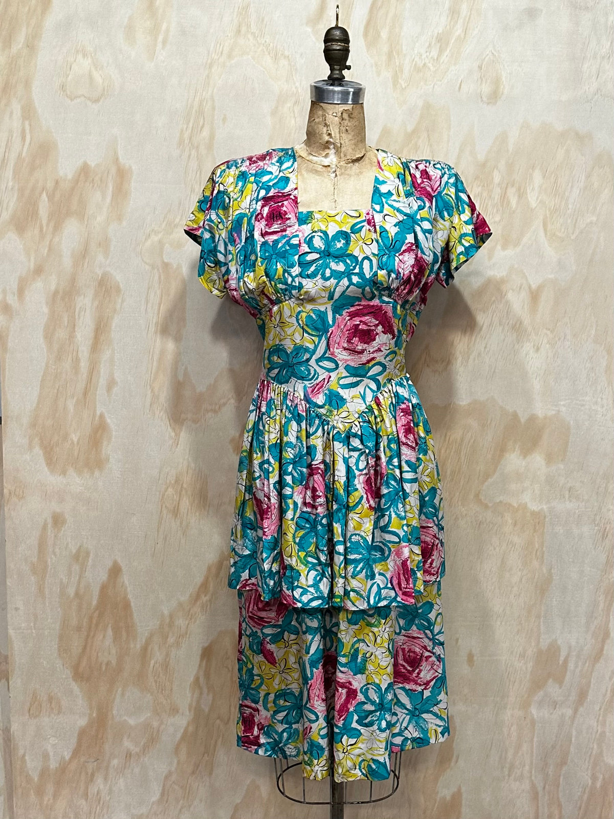 Vintage 70s Floral Dress • Summer Dress