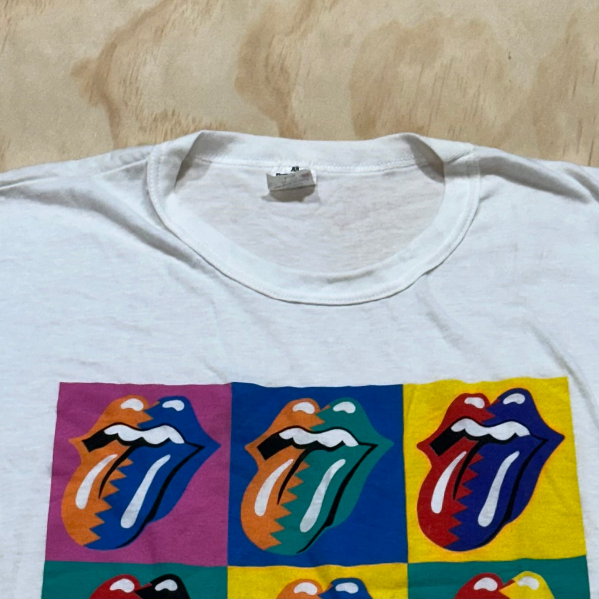 Vintage 1989 Rolling Stones Steel Wheels tour t-shirt