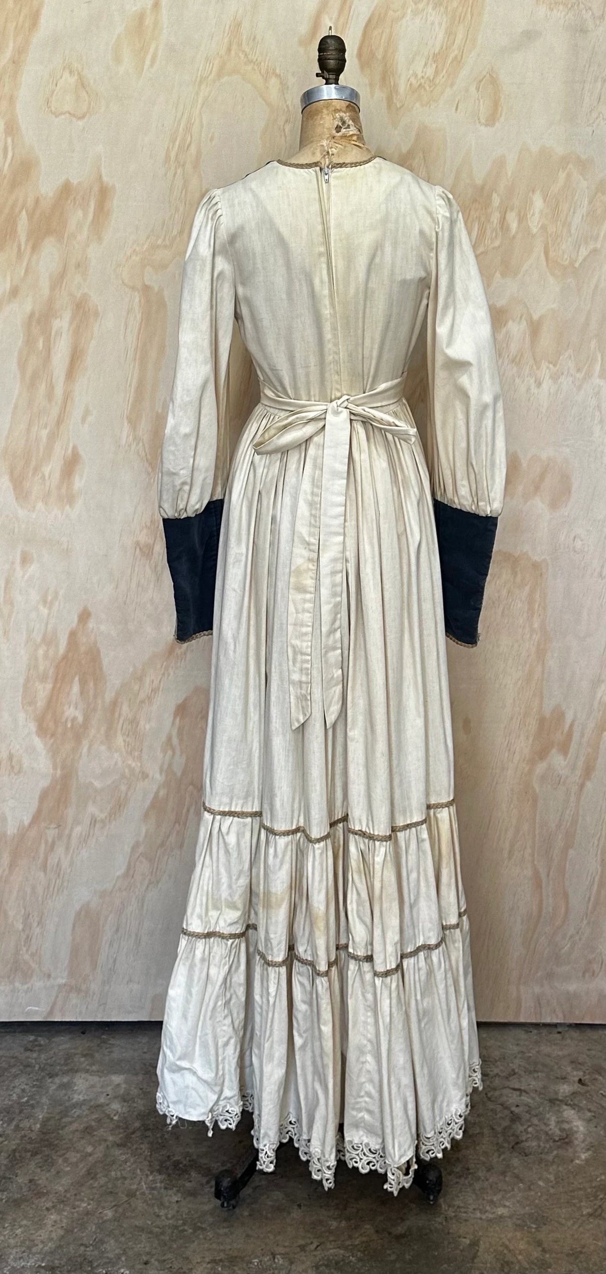 Vintage 70's Gunne Sax by Jessica • Austrian Dirndl Prairie Dress