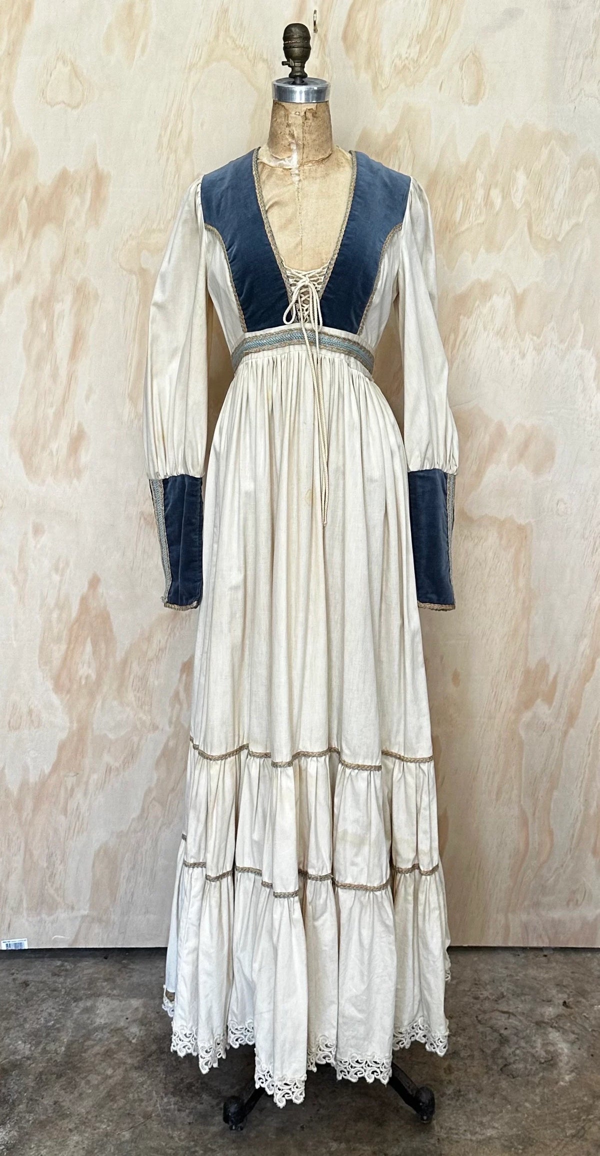 Vintage 70's Gunne Sax by Jessica • Austrian Dirndl Prairie Dress